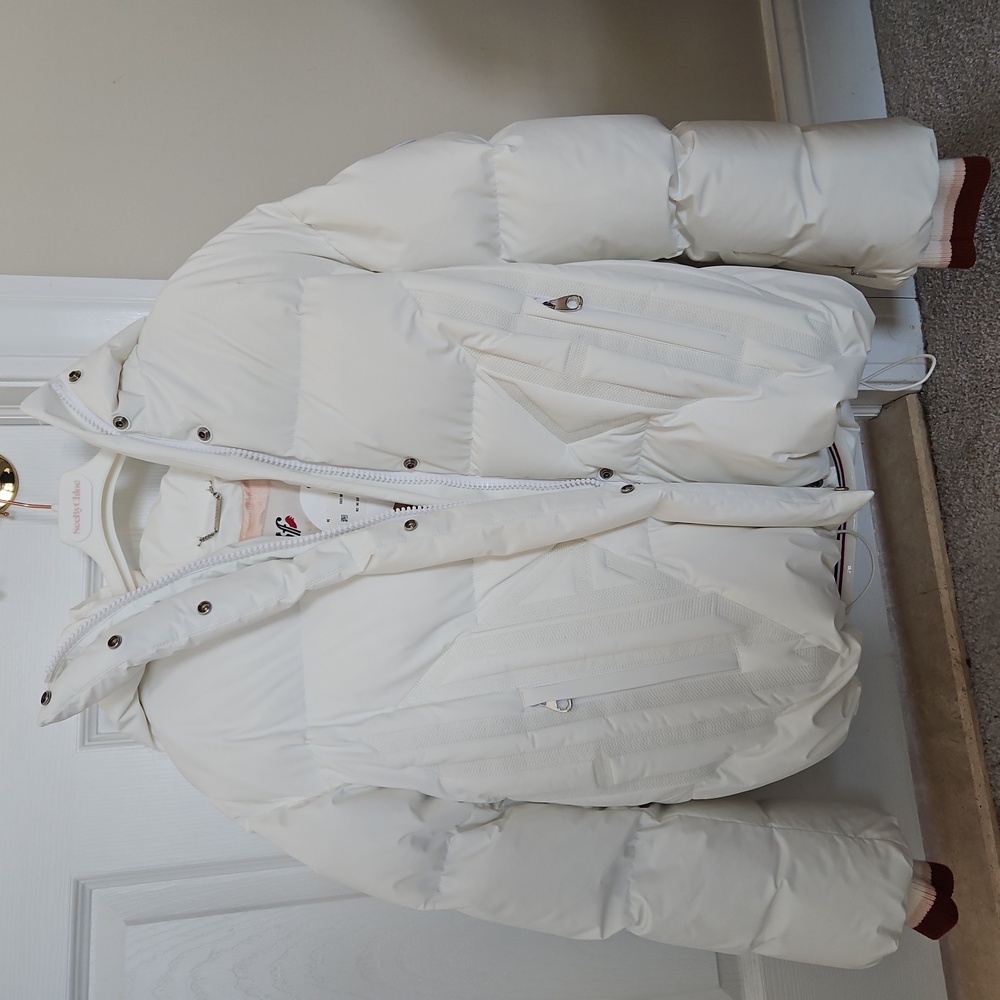 Brand New**Never Used** Chloé ski coat